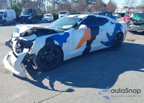 2018 Chevrolet Camaro 1Lt из США, поврежденный, VIN 1G1FB1RX9J0170197